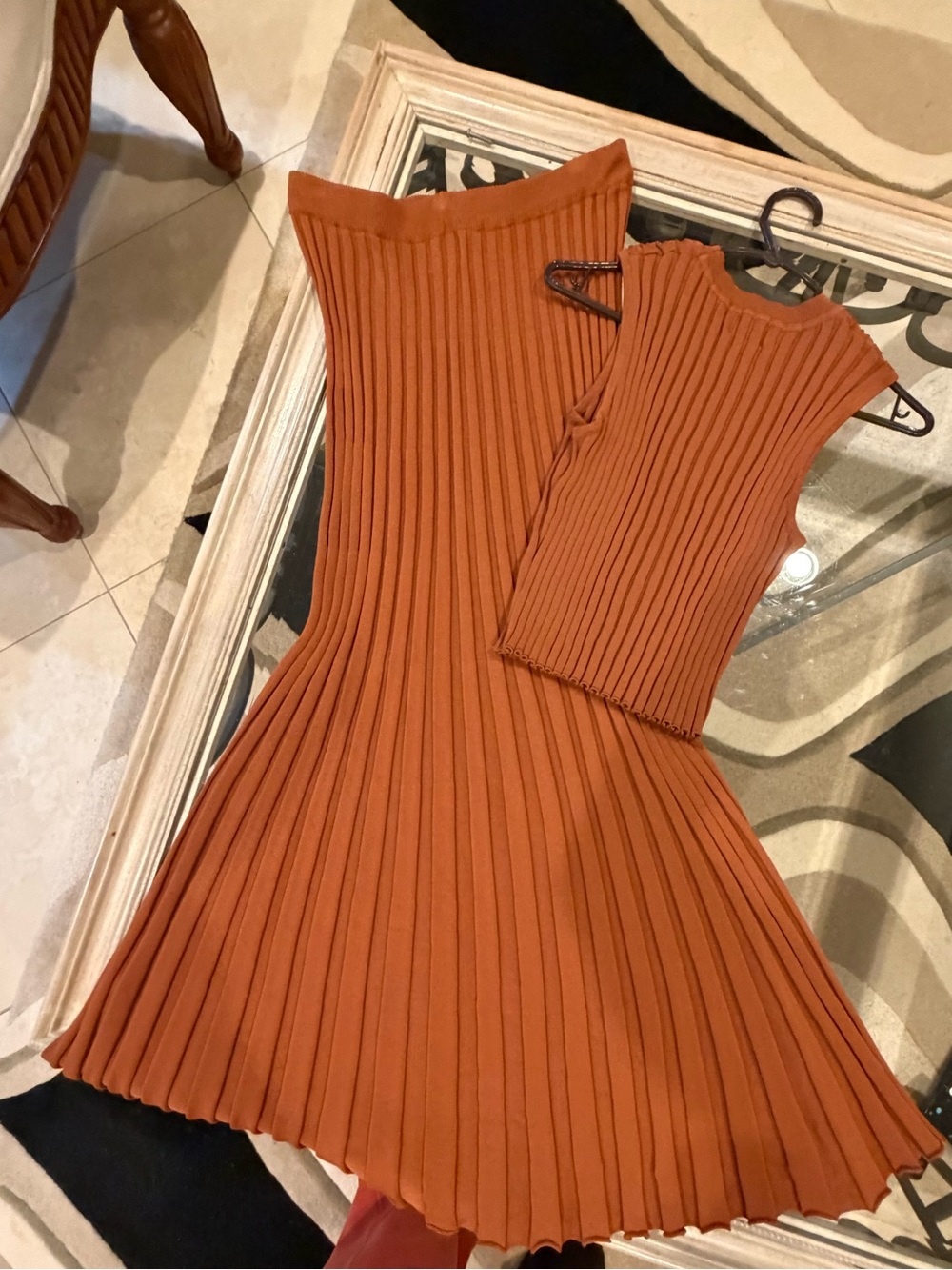 DISSH Ada Knitted Pleated Column Skirt w Side Slit & Cropped Matching Top